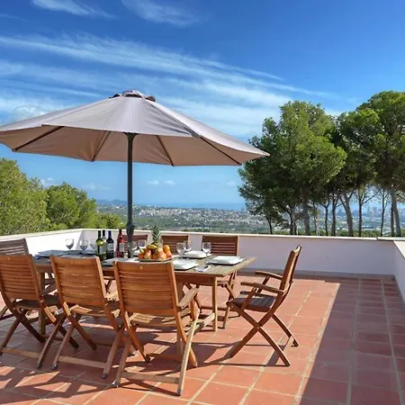 Sleeps 10 Pool Air Con Wifi * Calpe