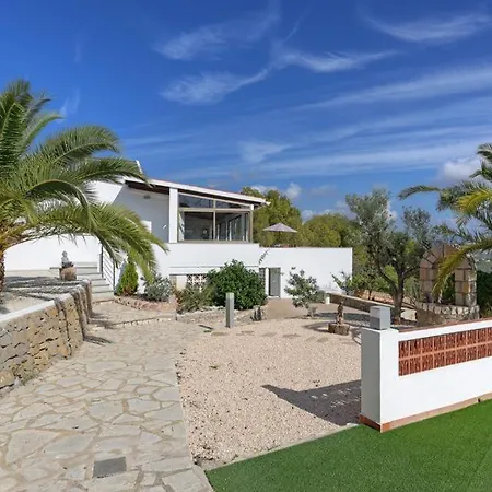 Villa Sleeps 10 Pool Air Con Wifi